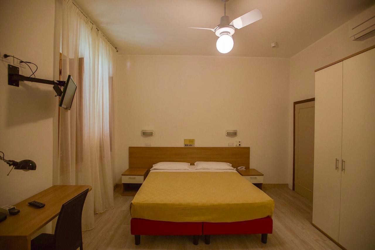 Albergo Le Sorgenti Chianciano Terme Bagian luar foto