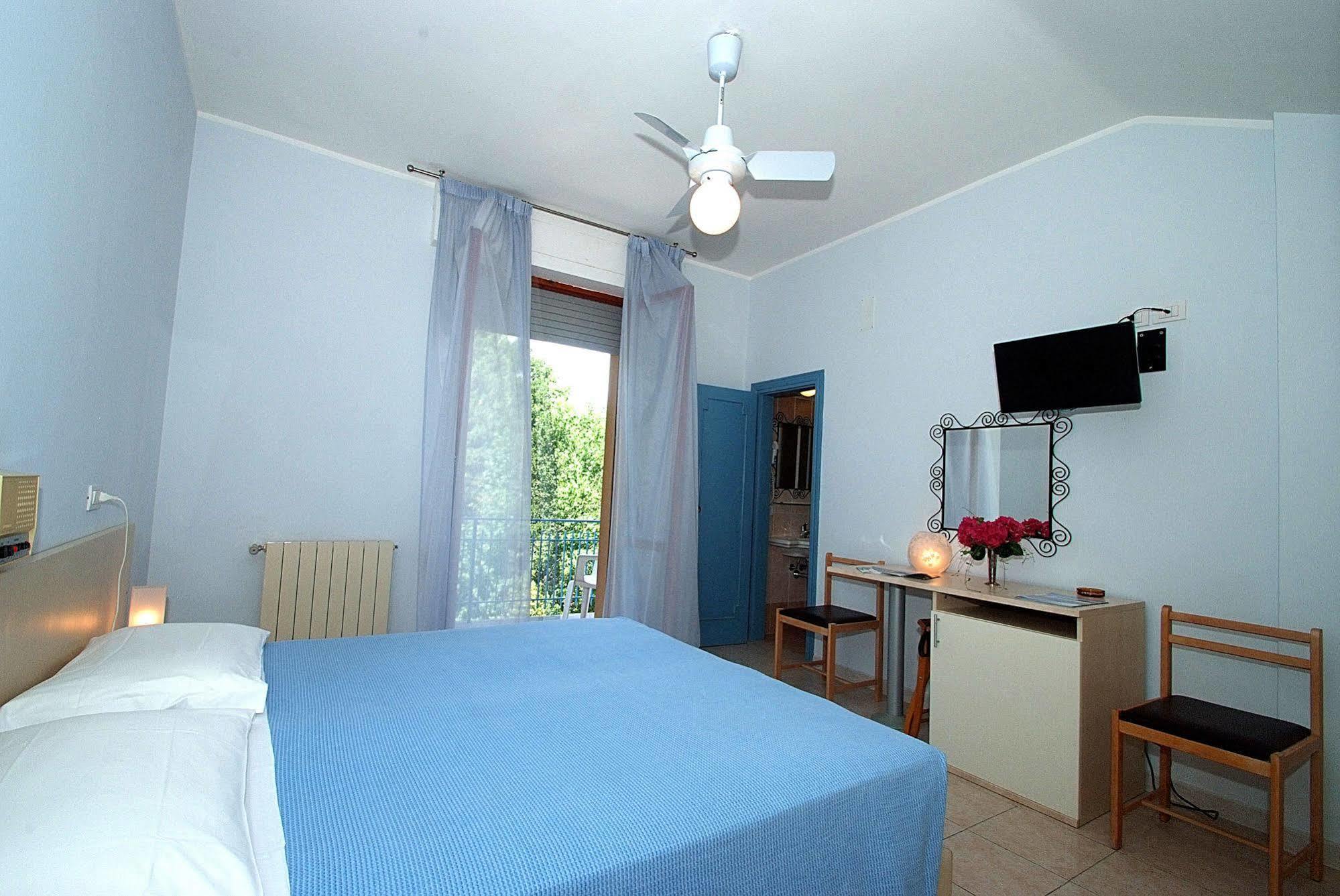 Albergo Le Sorgenti Chianciano Terme Bagian luar foto